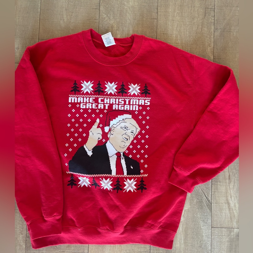 Gildan Red Trump Holiday Crewneck Sweatshirt